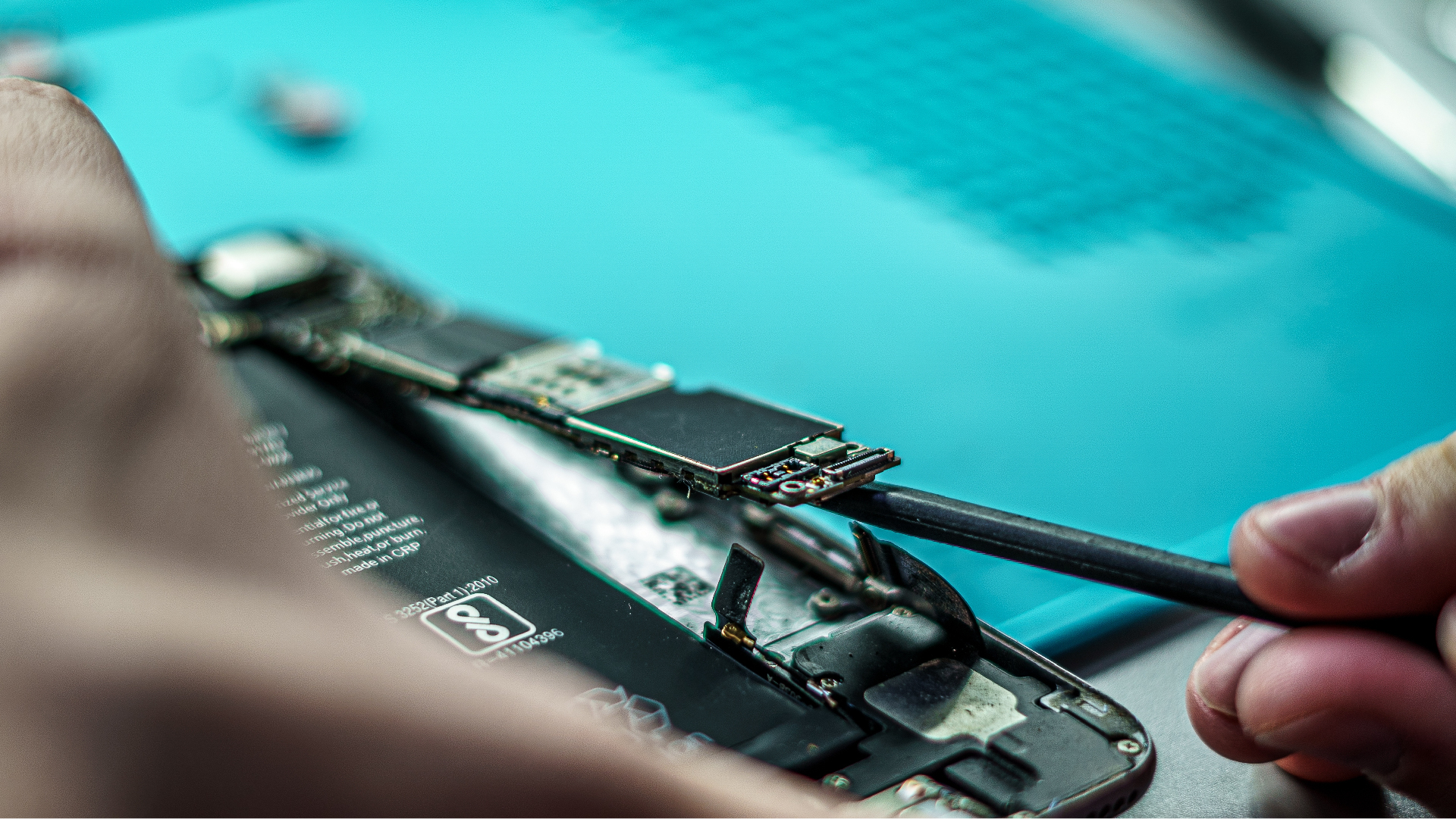 Mainboard Reparatur